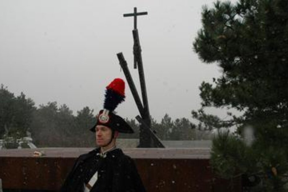 Spomenik žrtvama fojbi u Bazovici poprište je živopisnog političkog folklora