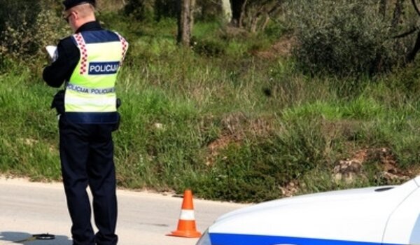 Isti dan u dvjema prometnim nesrećama dvije Riječanke ozlijeđene na Ipsilonu