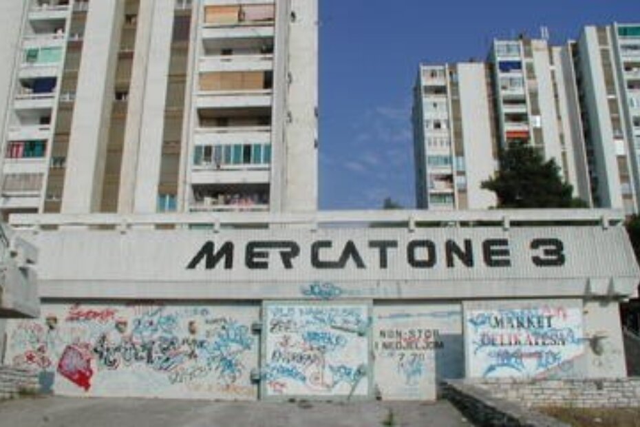 Prodavaonica Merkanta snimljena 2001. (B. D.)