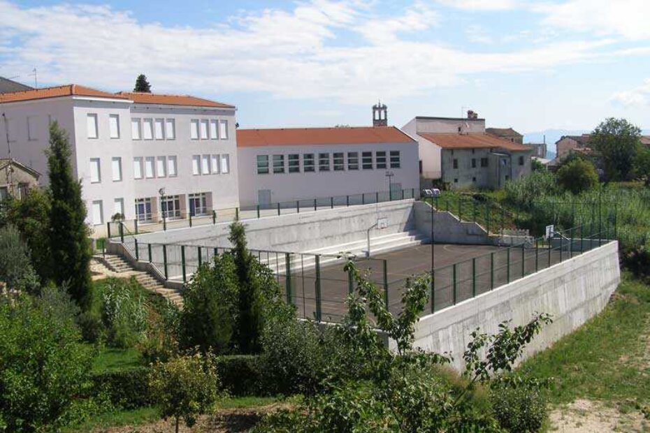 Škola i vrtić u Vižinadi (vizinada.hr)