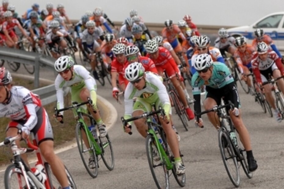 Velika skupina u nedjeljnoj etapi