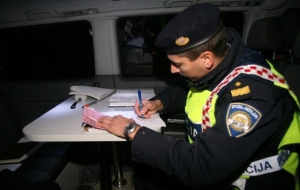 Policija utvrdila da je vozač seata bio pod utjecajem alkohola