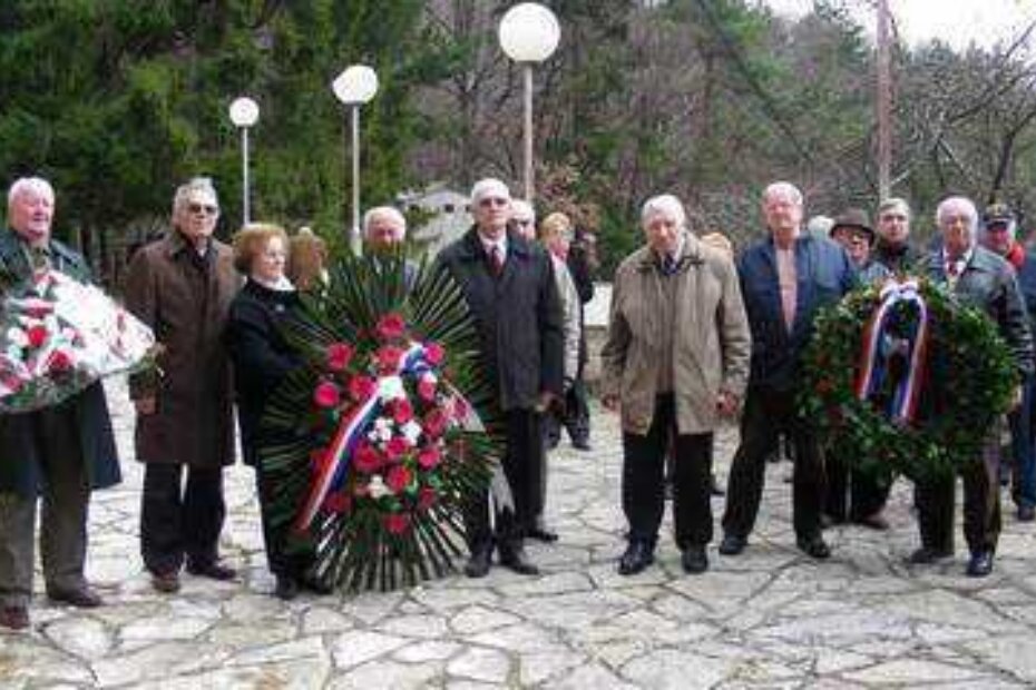 Okupljeni na skupu