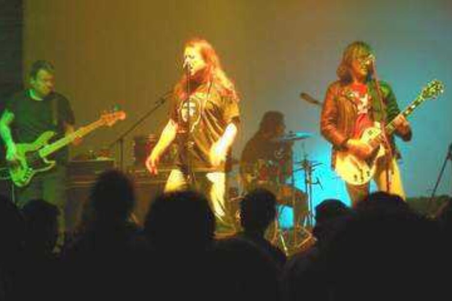 KUD Idijoti u Clubu 21