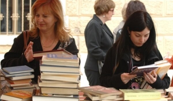 S knjigom na Booktigu