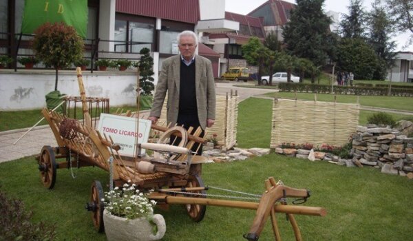Sajam cvijeća obogaćen učeničkim radovima