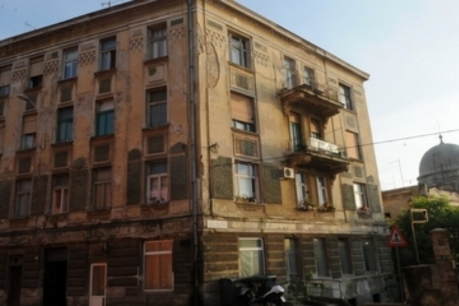 Zgrada na adresi Tršćanska 7