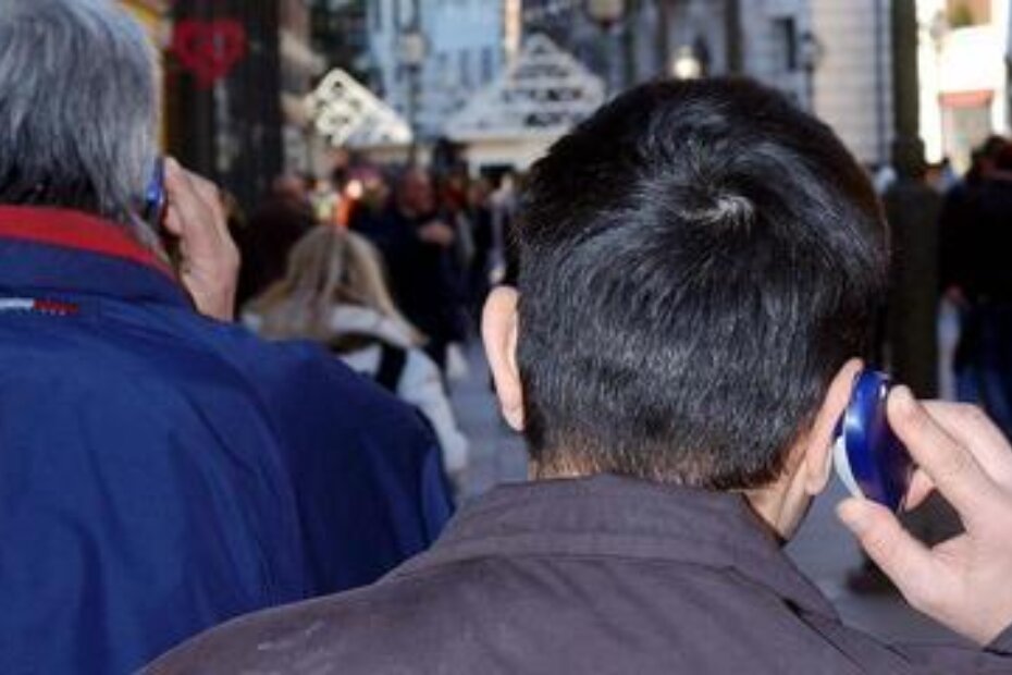 Kad korisnik želi prije isteka roka ugovor raskinuti, dužan je odjednom platiti sve preostale mjesečne naknade do isteka ugovorenog razdoblja