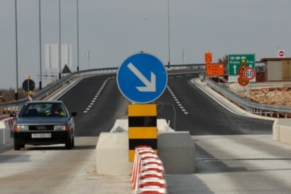 Vožnja autocestom se plaća (M. Mi.)