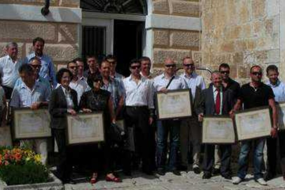 Dobitnici IQ markica