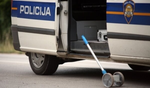 U Rovinju lakše ozlijeđen mopedist