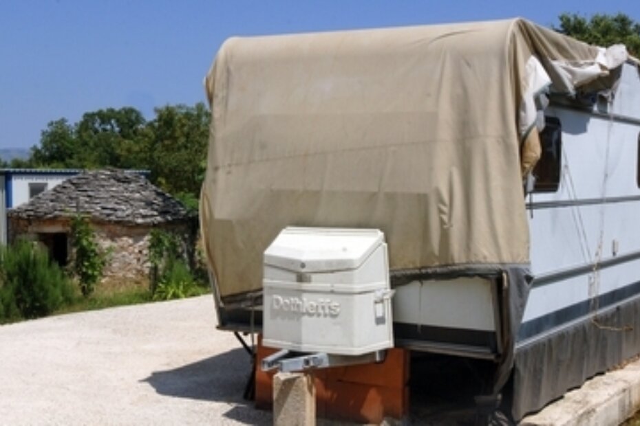 Svaka kamp-kućica izvan autokampa bit će zapečaćena