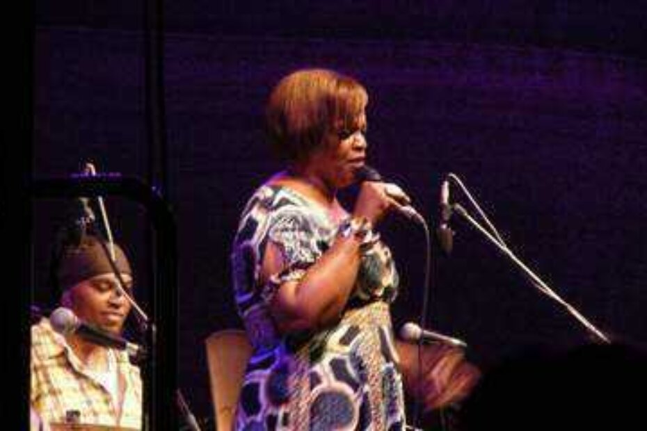 Dianne Reeves