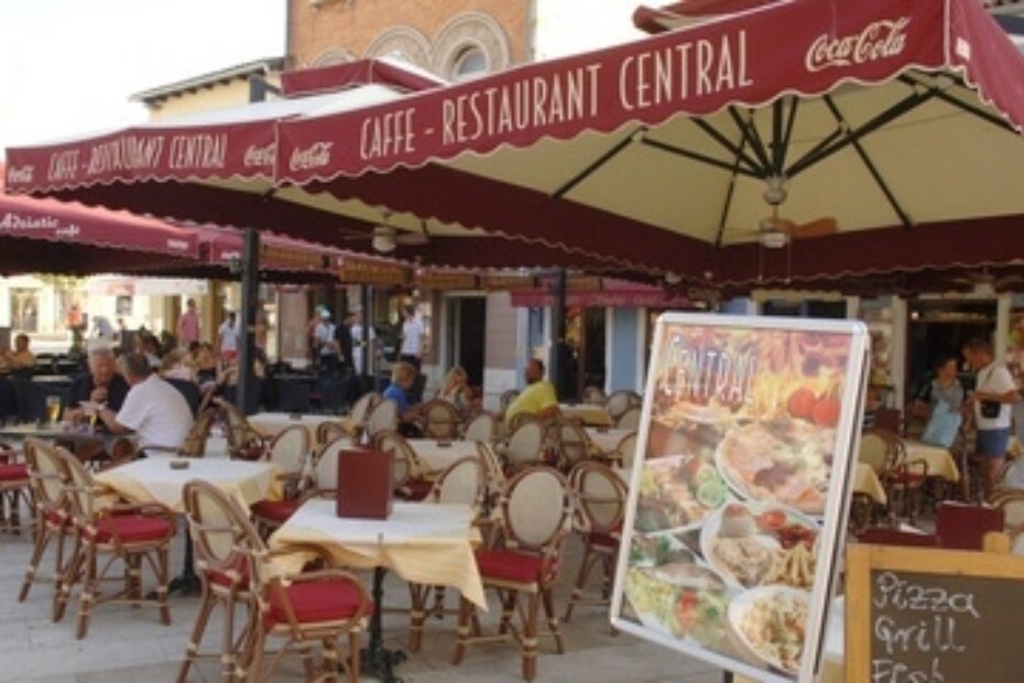 U sezoni nema odmora (M. Mi.)