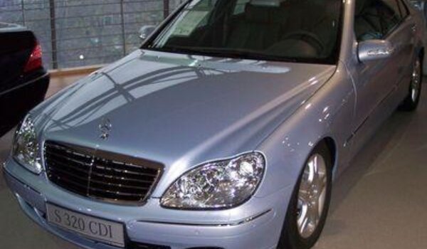 Vabriga: ukrao ključ mercedesa pa u njemu pobjegao