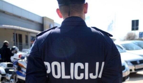 Vikend na istarskim cestama: pijana udarila drugi auto i pobjegla