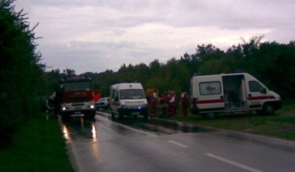 Tri ozlijeđena kod Loborike