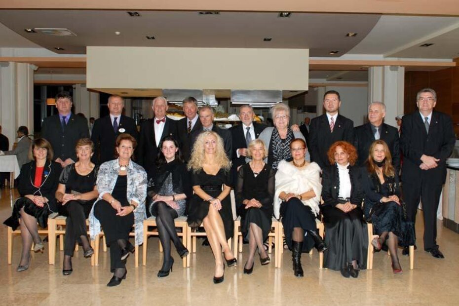 Članovi Lions cluba Poreč na dobrotvornoj večeri