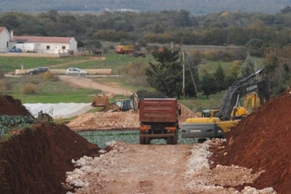 Radovi kod Škatara (A. T.)