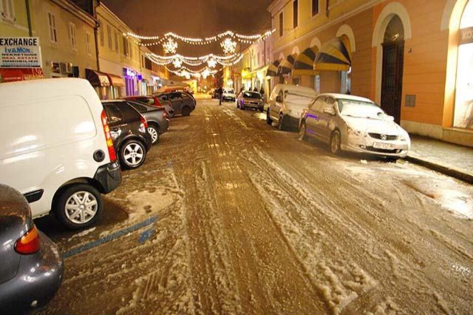 Zagrebačka ulica - skliska i opasna