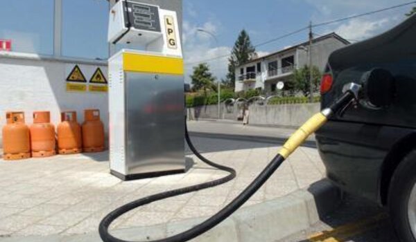 Zaustavljeno poskupljenje autoplina