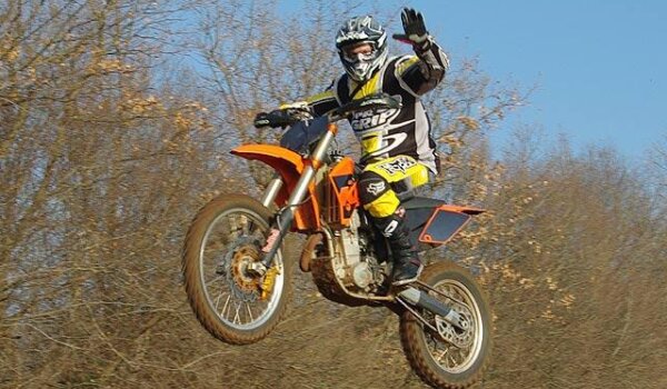 Sv. Lovreč: motocrossom protiv stresa i depresije