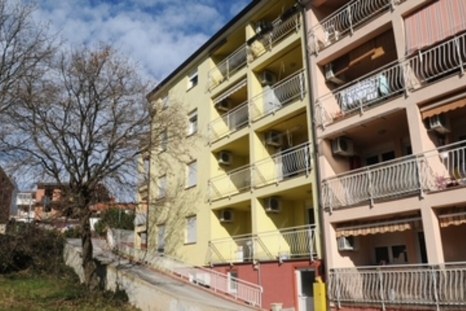 Žena je pronađena u svom stanu