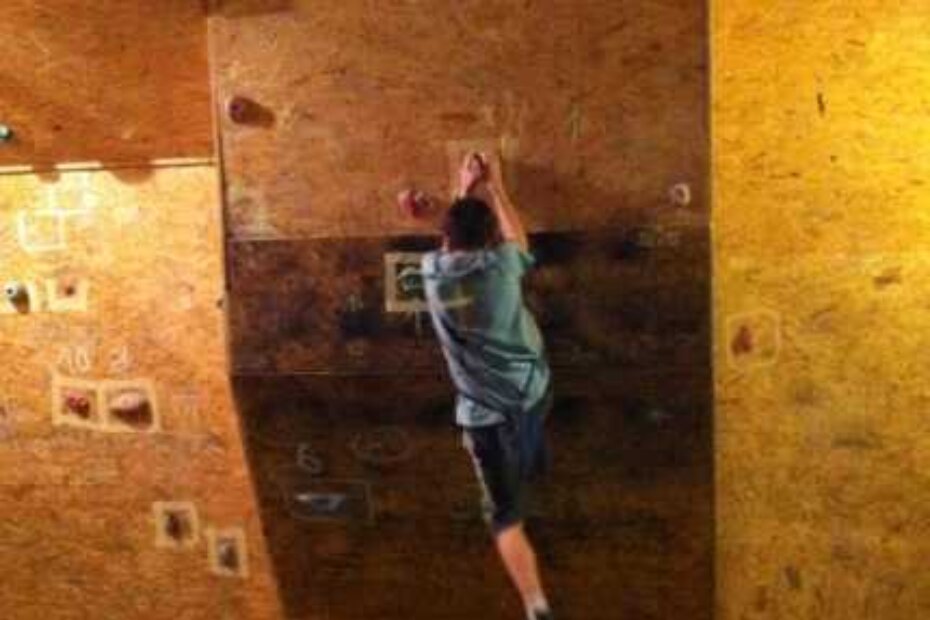 Mladi Sebastijan Banko iz Pule za vrijeme zagrijavanja