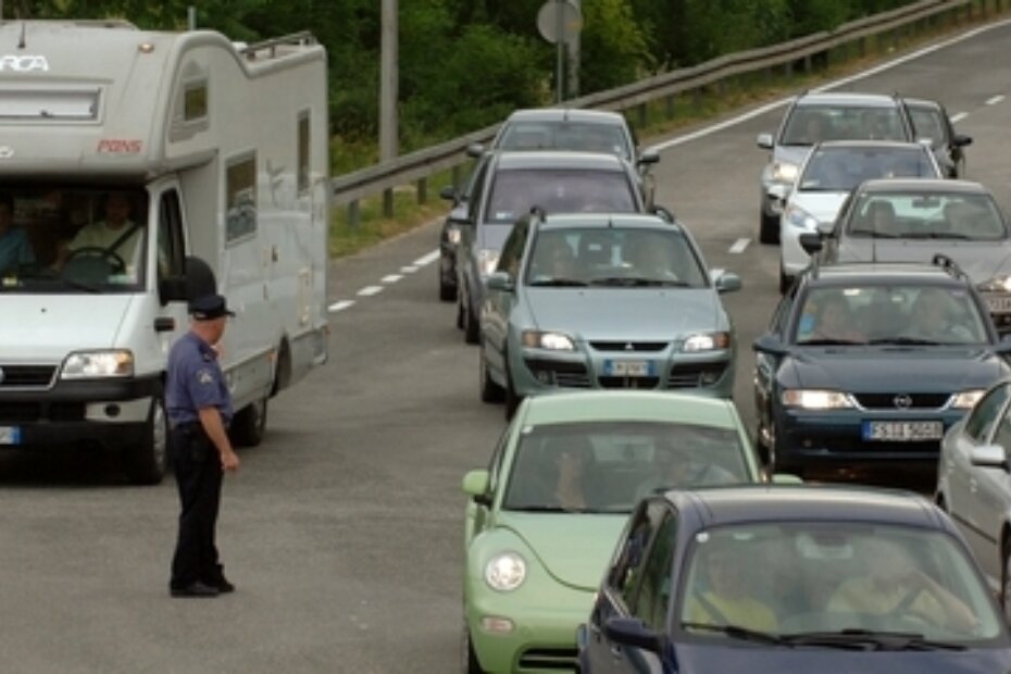 Neočekivane gužve na granici na početku lipnja