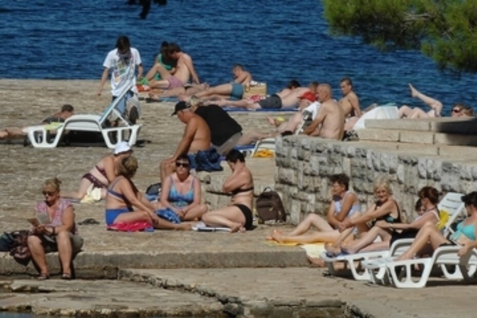 Turisti  na meti lopova (Arhiva M. Mi)