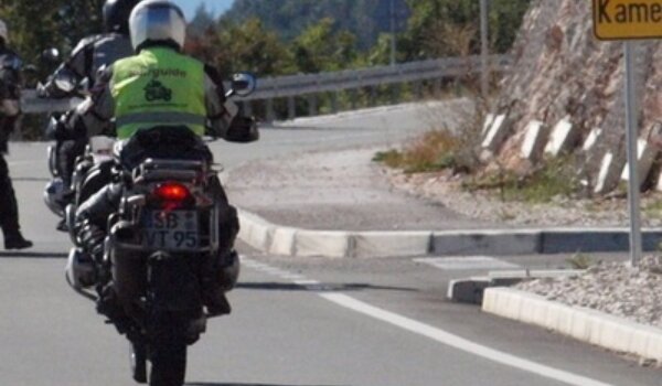 Motociklom po Ipsilonu 214 na sat