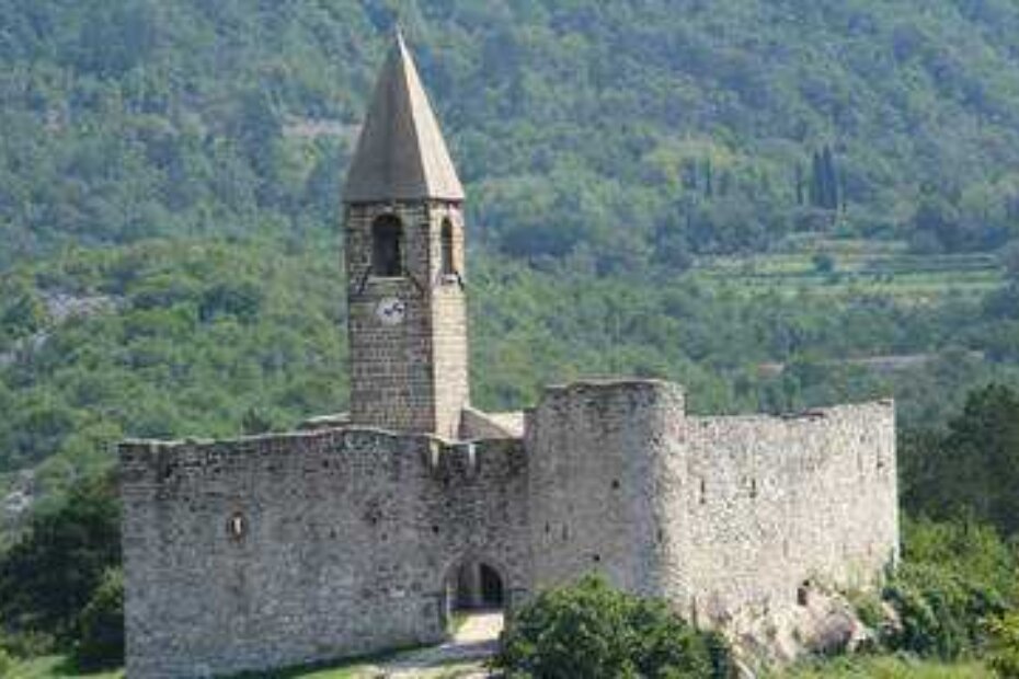 Tabor u Hrastovlju (Z. STRAHINJA)