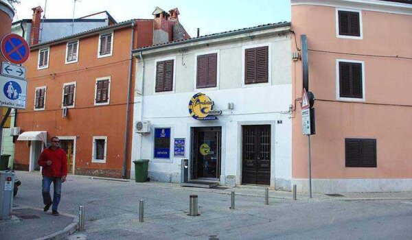 Oružano razbojstvo u porečkom casinu