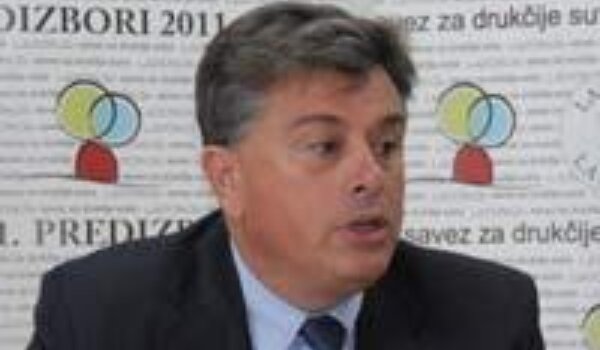 Cuccurin: Jakovčić zloupotrijebio govornicu da bi se obrušio na one koji ne misle kao IDS