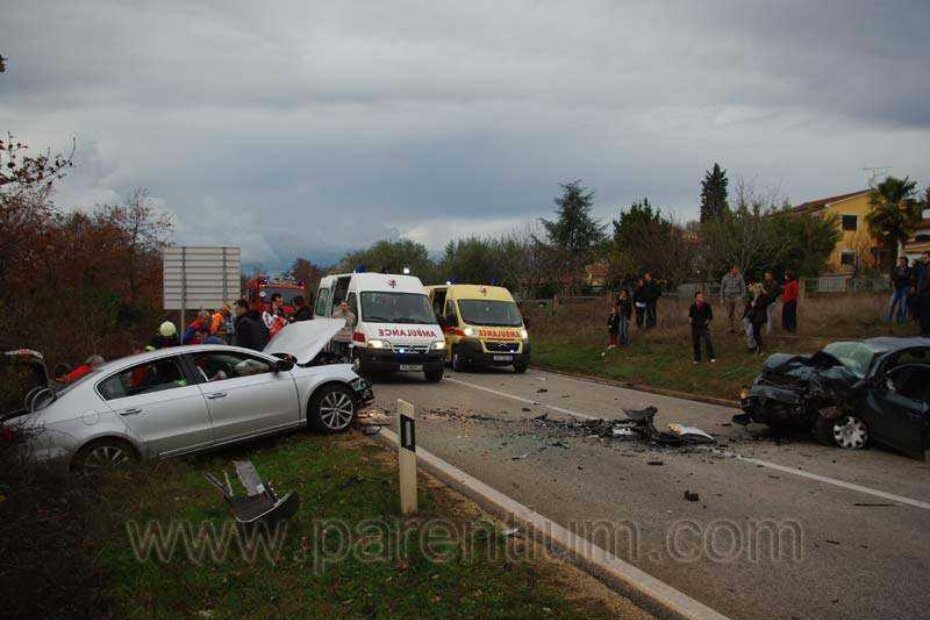 Sudar dvaju automobila bio je strahovit