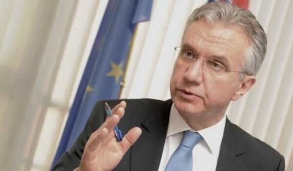 Iz Hrvatske će otići 500 liječnika i 1.500 sestara