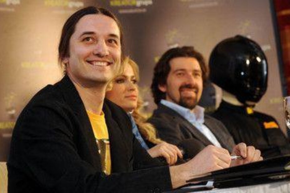 Davorin Štetner, Renata Sopek, Neven Novak i tajanstveni Stig (D. KOVAČEVIĆ/Novi list)