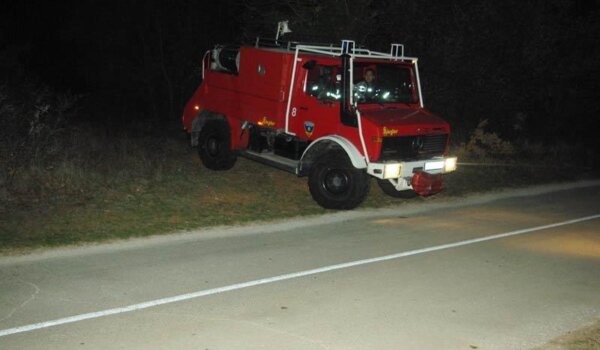Intervencija porečkih vatrogasaca u blizini vrsarskog aerodroma