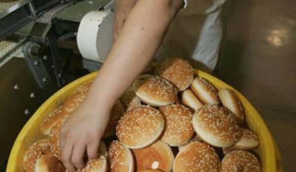 Poslodavci izrabljuju djecu i maloljetnike