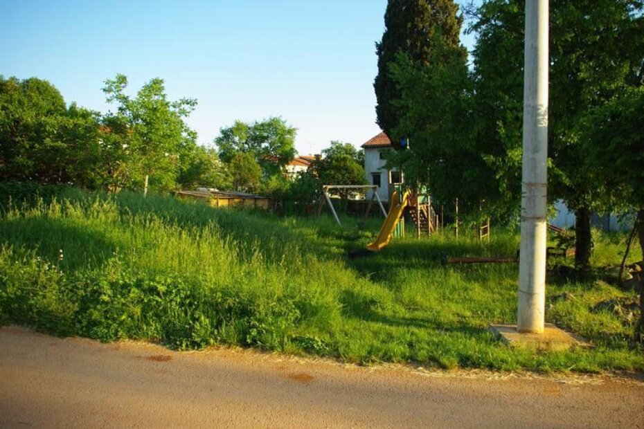 Dječje igralište u Radošima