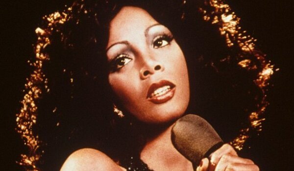 Disco diva Donna Summer umrla u 63. godini