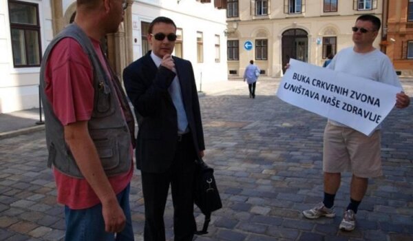 Buka crkvenih zvona uništava naše zdravlje