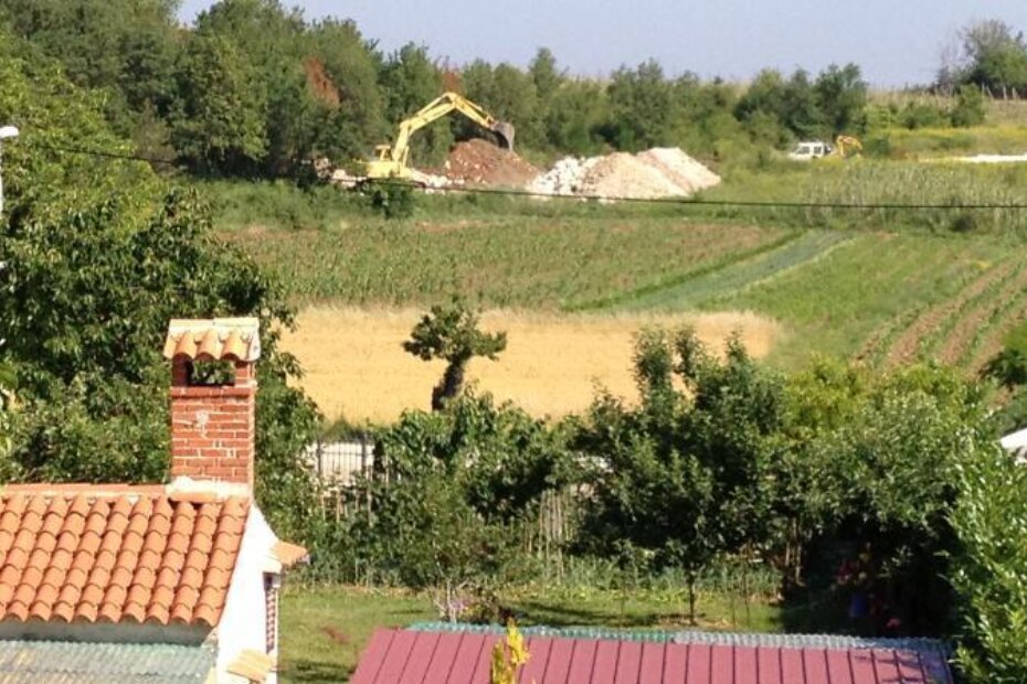 Buka i velika vrućina ne dozvoljavaju otvaranje prozora