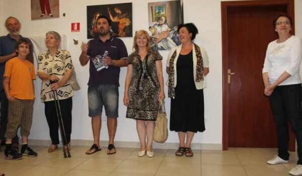 U Galiji otvorena nova izložba likovne radionice Eugena Varzića
