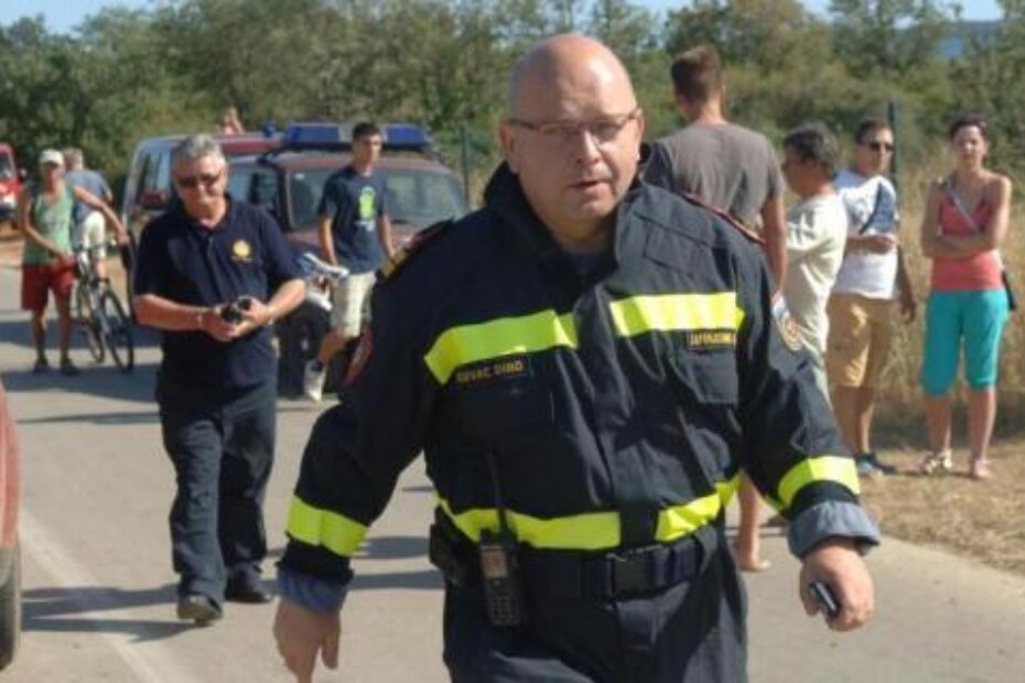 Dino Kozlevac na požarištu (D. MEMEDOVIĆ)