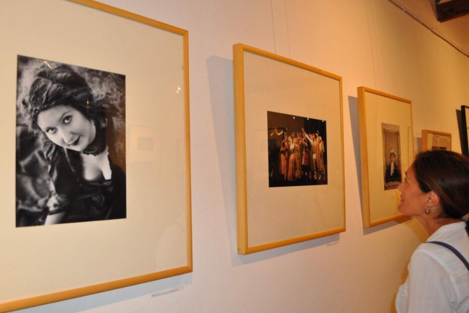 Fotografije s prošlih izdanja Giostre kao uvertira u ovogodišnji program festivala