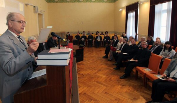 Juraj Dobrila: Preporoditelj Istre u raljama politike