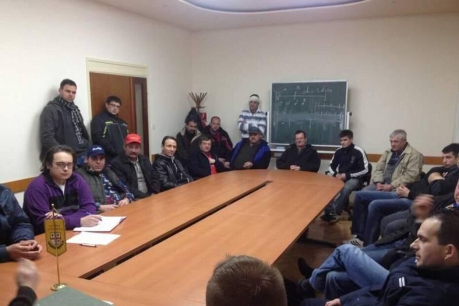 Okupljeni na skupštini