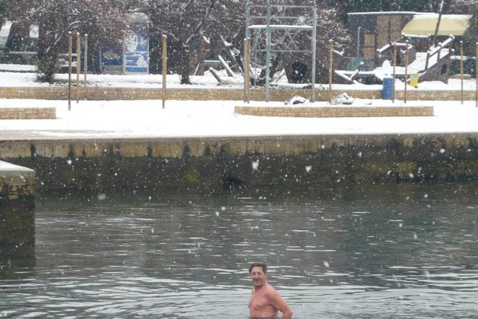 U zdravom tijelu zdravi duh, hladna voda - uh uh uh!