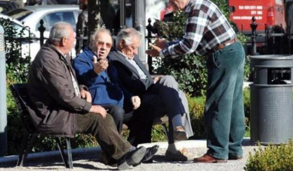 Umjesto u šetnju s unucima, na posao do 67. godine!